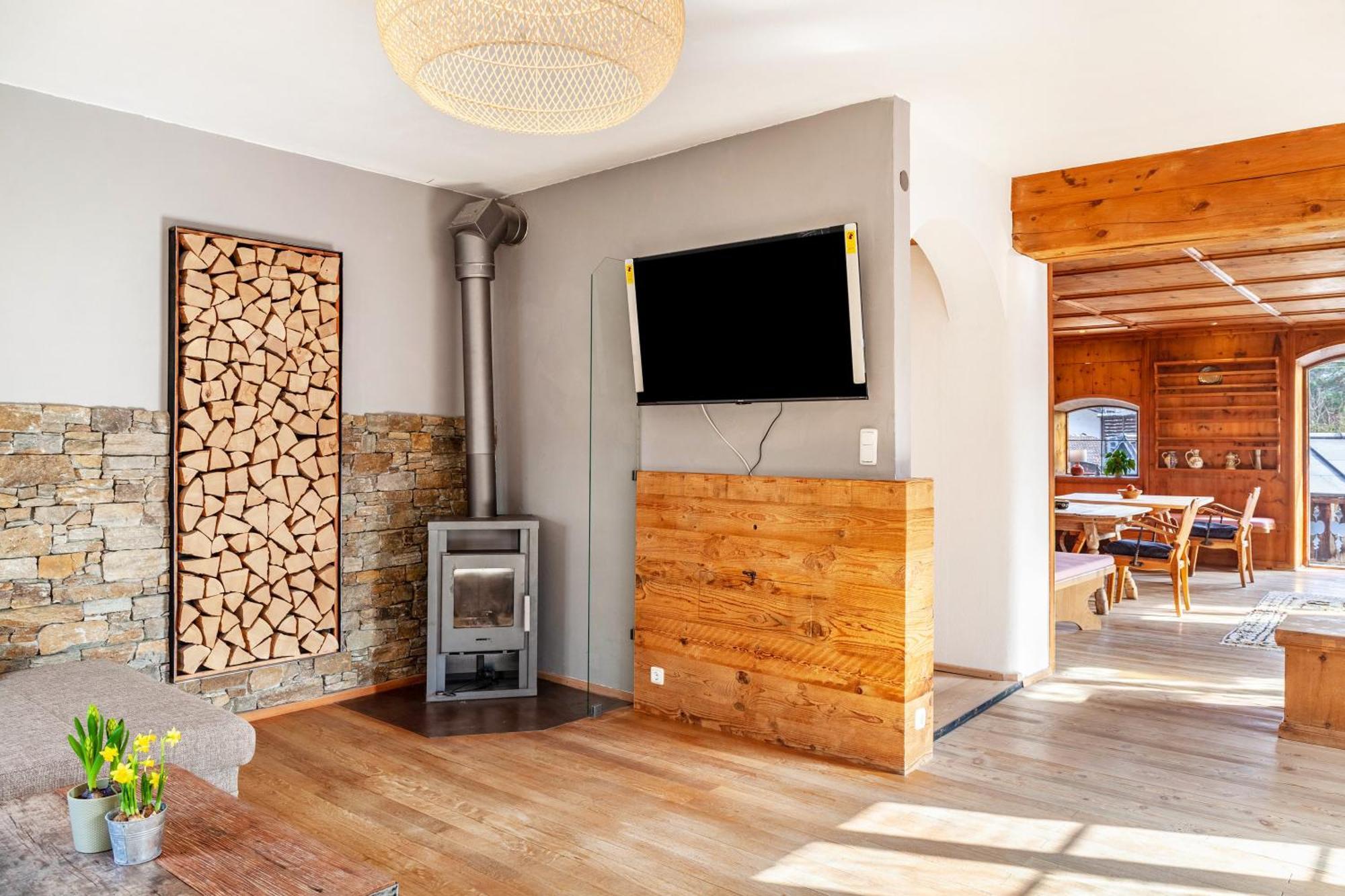 Ferienwohnung Siebzehn35 การ์มิช-พาร์เทนเคียร์เชน ภายนอก รูปภาพ