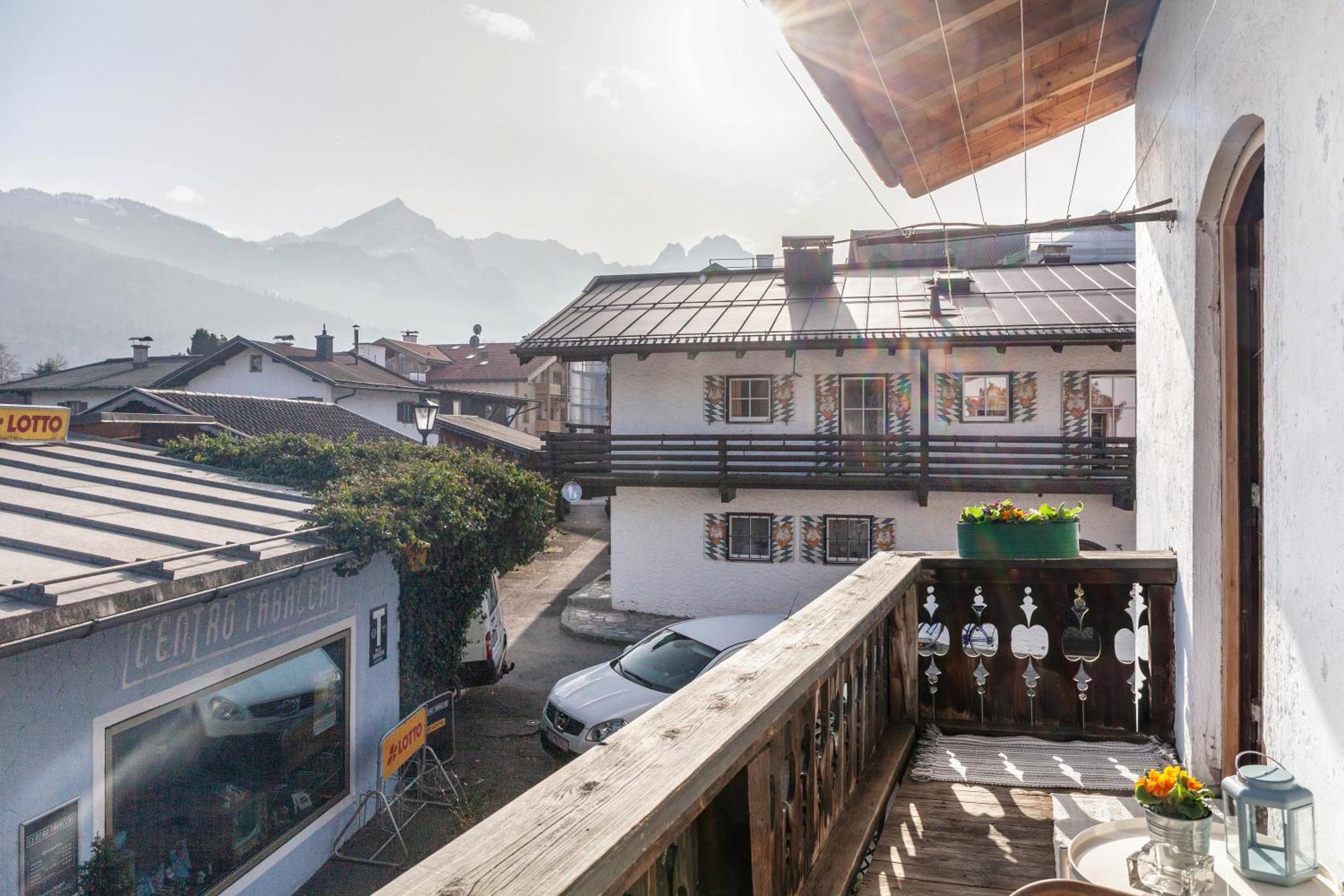 Ferienwohnung Siebzehn35 การ์มิช-พาร์เทนเคียร์เชน ภายนอก รูปภาพ